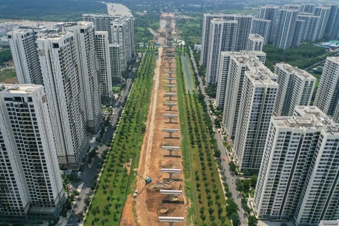 Bất động sản khu Đông TP HCM với các dự án chung cư. Ảnh: Quỳnh Trần